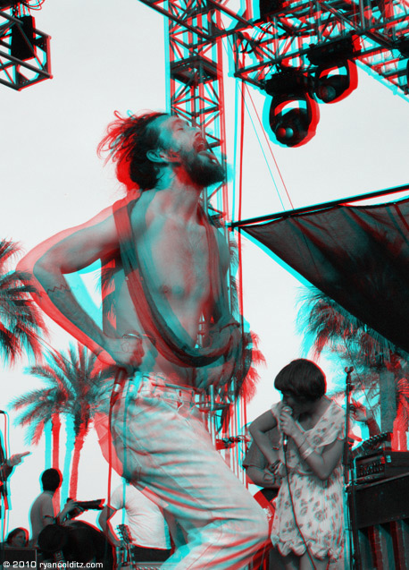 Edward Sharpe and the Magnetic Zeros at Coachella 2010, shot in stereoscopic 3D by Coldie.